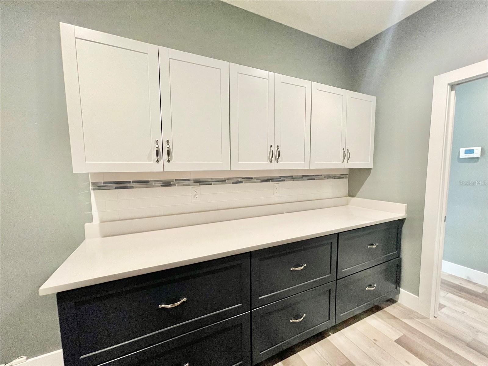 EDGECLIFF - Residential