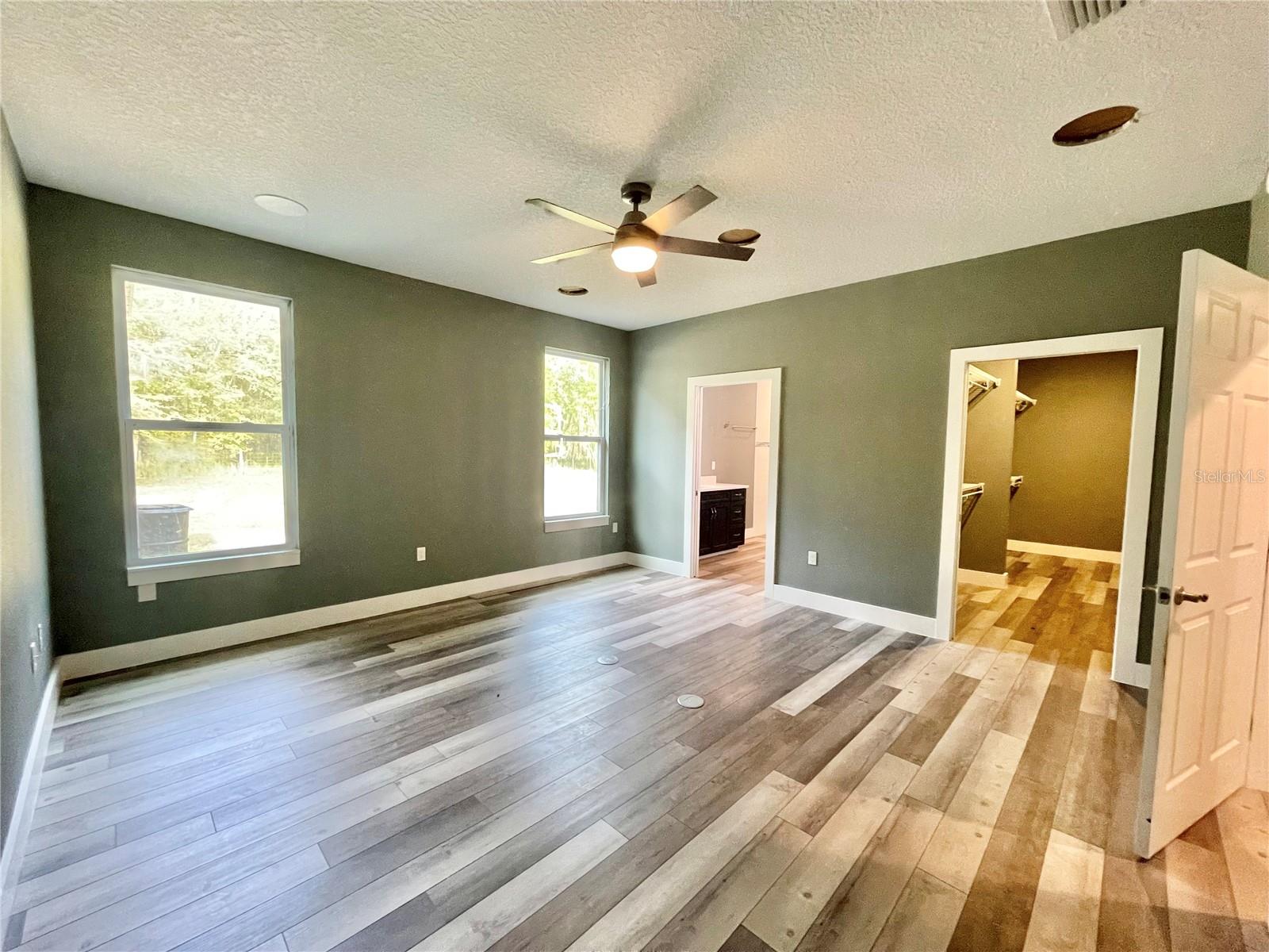 EDGECLIFF - Residential