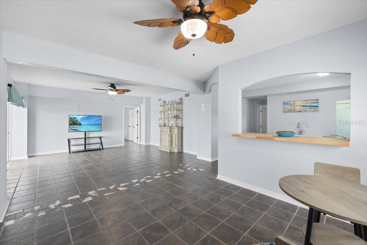 HERNANDO BEACH - Residential