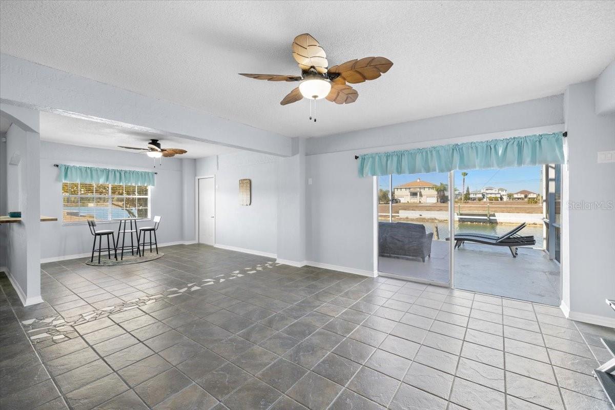 HERNANDO BEACH - Residential