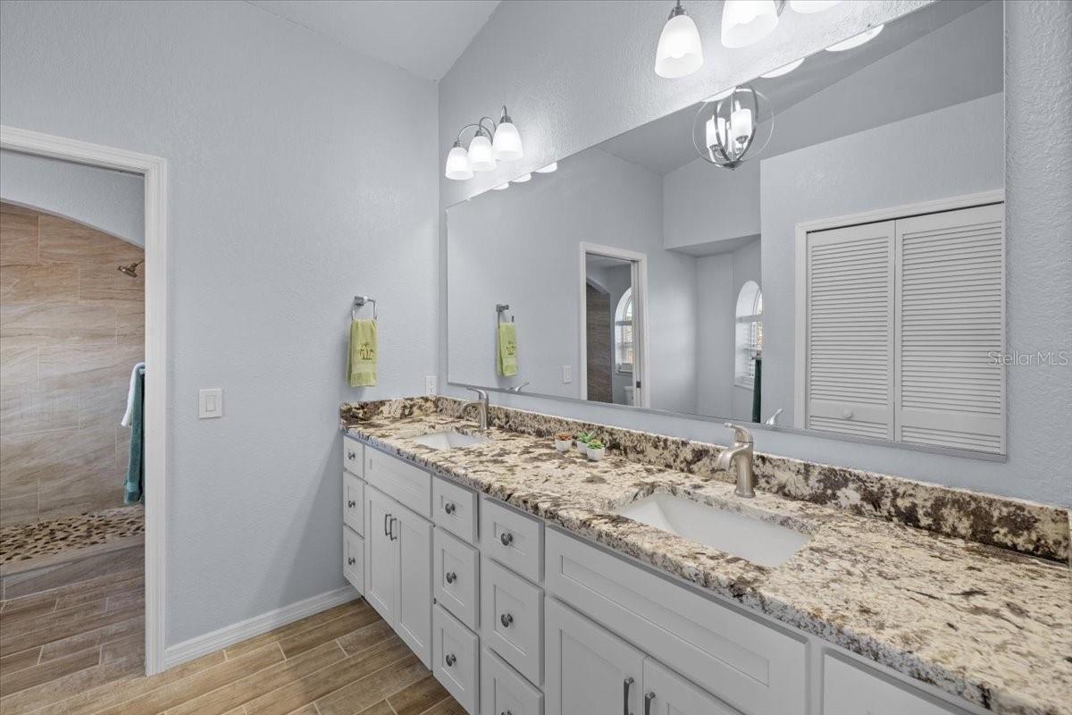 HERNANDO BEACH - Residential