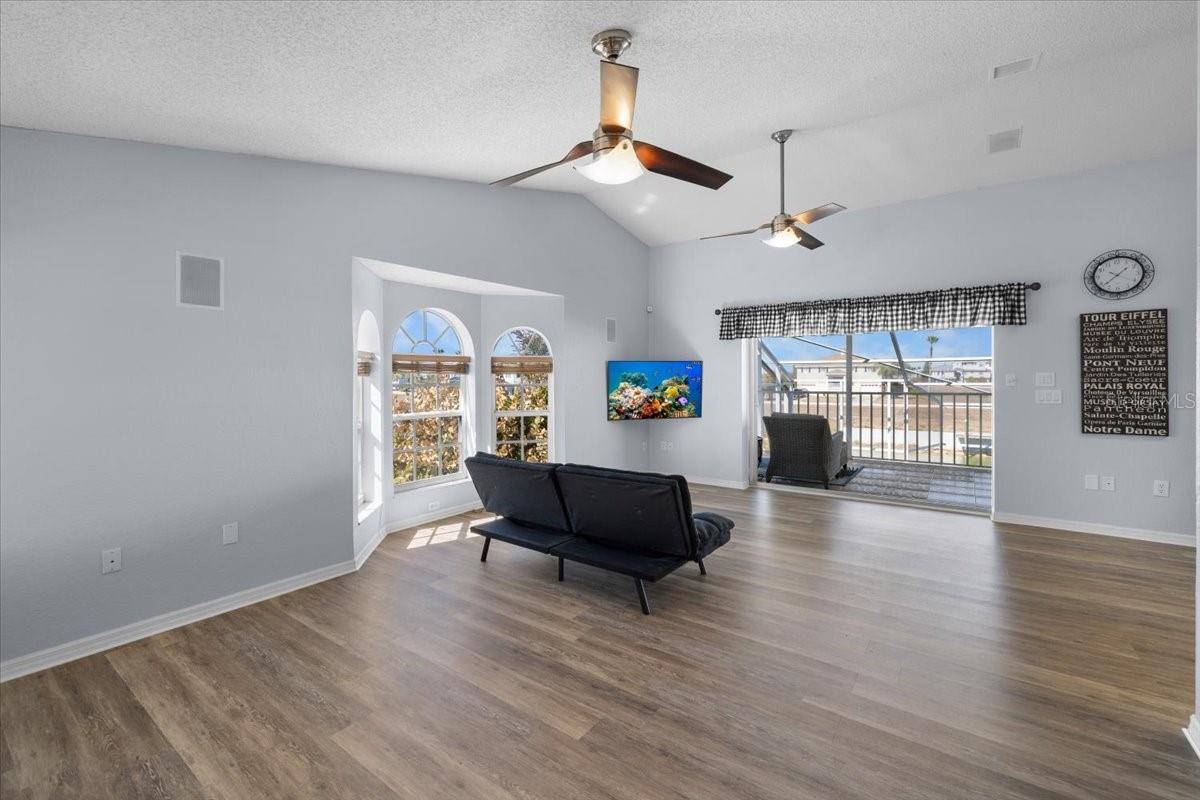 HERNANDO BEACH - Residential