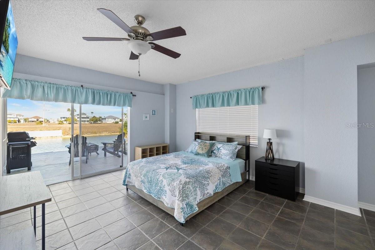 HERNANDO BEACH - Residential