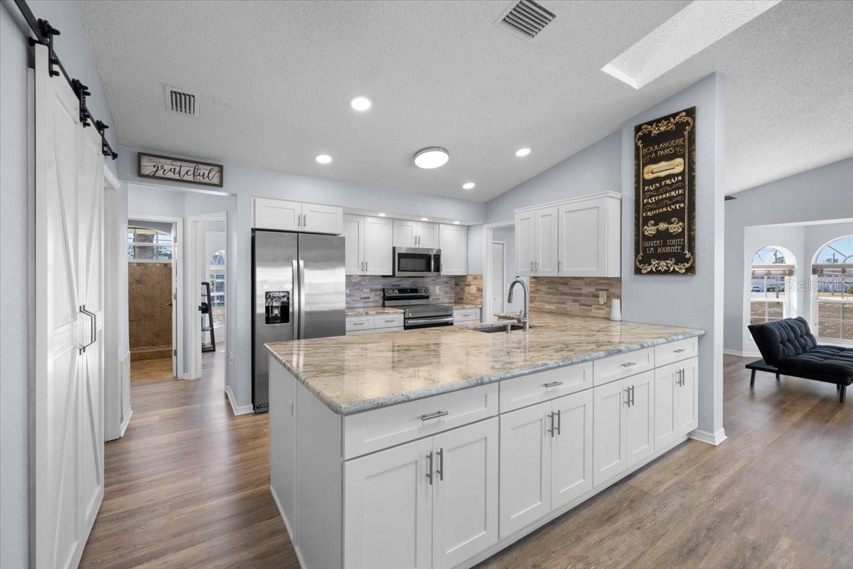 HERNANDO BEACH - Residential