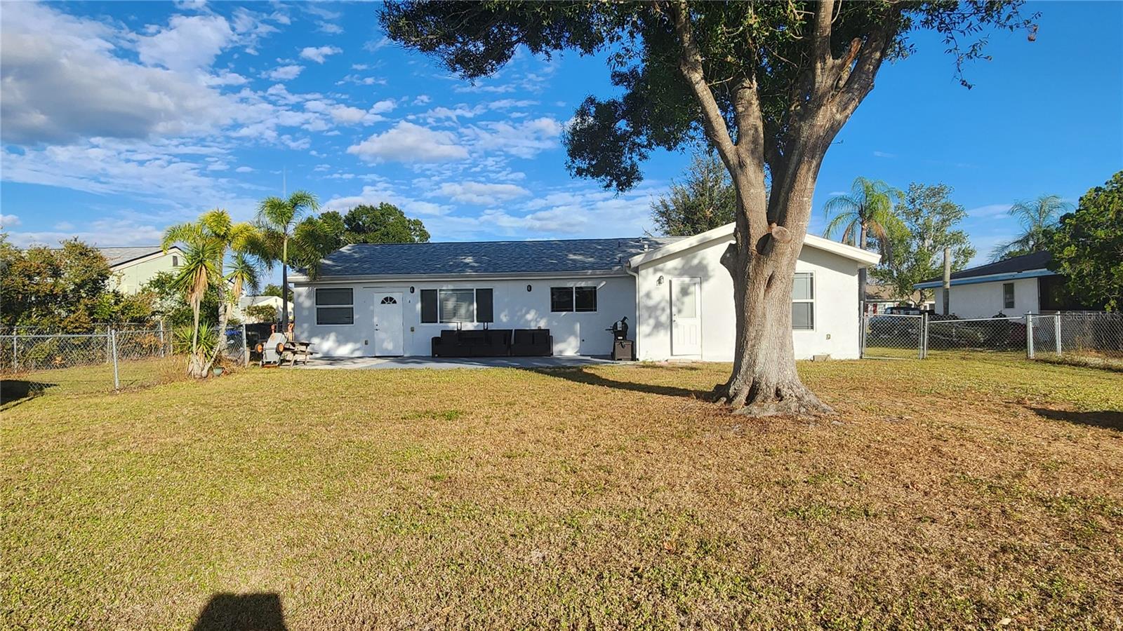 PORT CHARLOTTE SUB 52 - Residential Lease