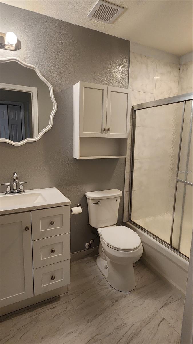 PORT CHARLOTTE SUB 52 - Residential Lease