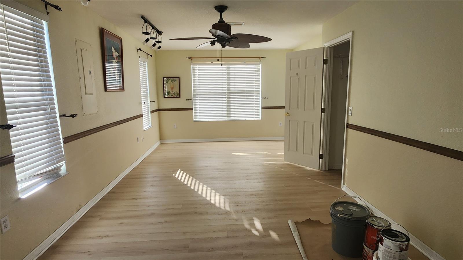 PORT CHARLOTTE SUB 52 - Residential Lease