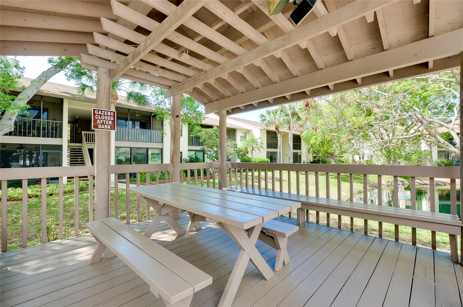 BIRD BAY V - Residential