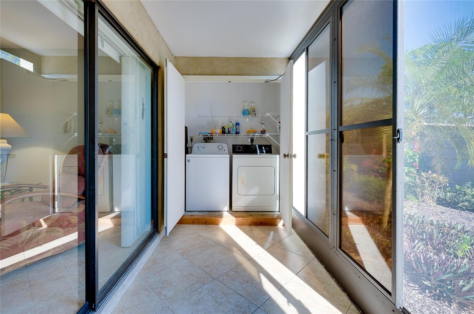 BIRD BAY V - Residential