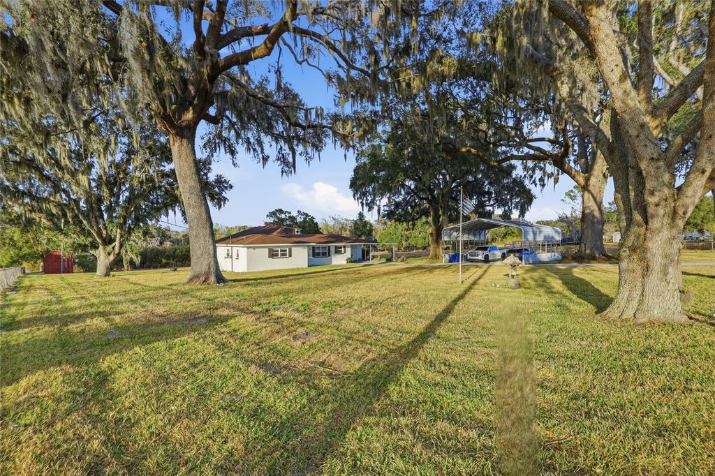 Photo of 31505 Saint Joe Road, Dade City, FL 33525 (MLS # TB8470782)