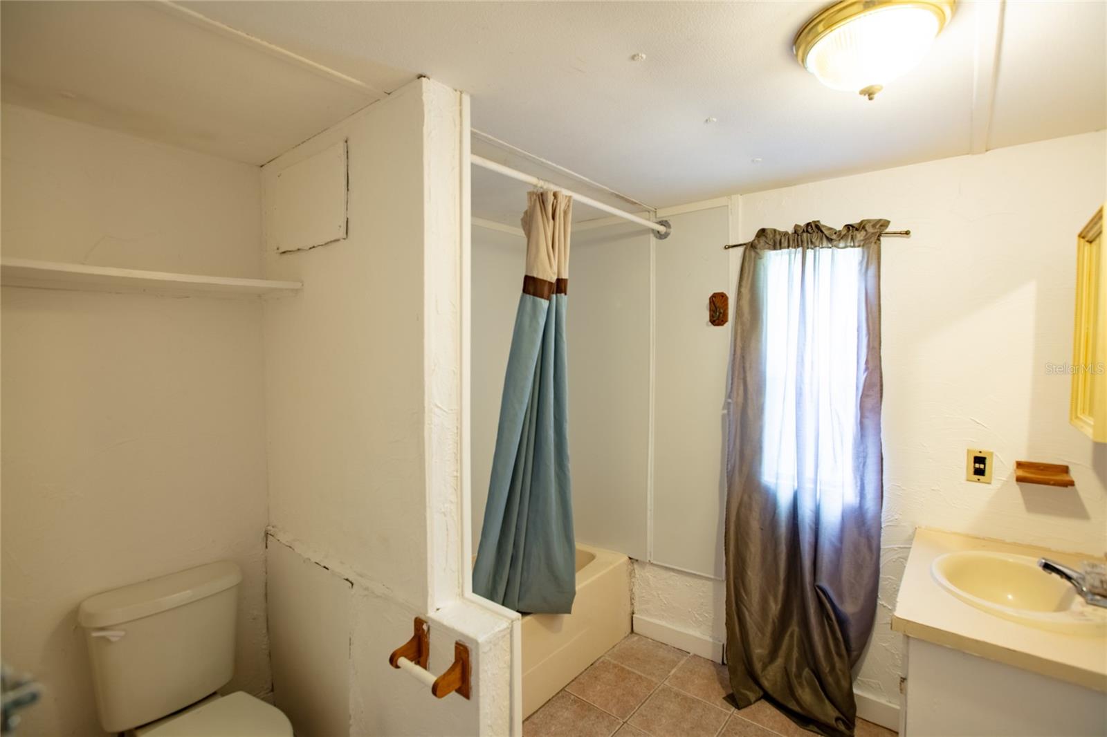 HIGHRIDGE ESTATES - Residential