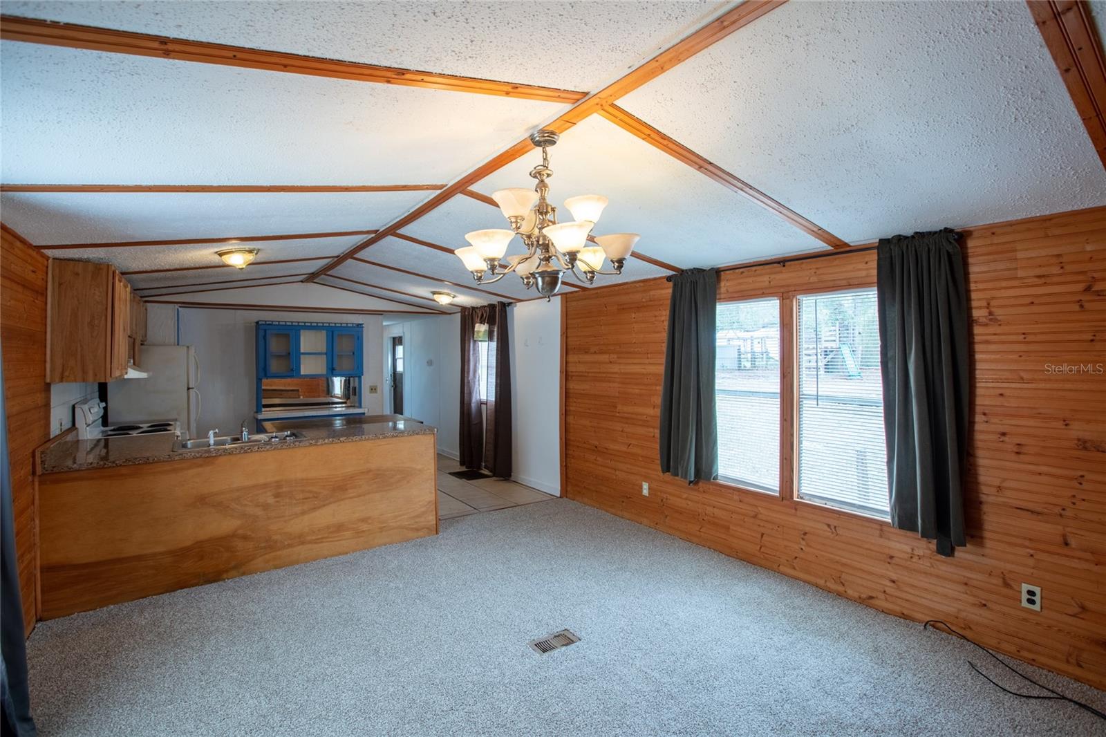 HIGHRIDGE ESTATES - Residential