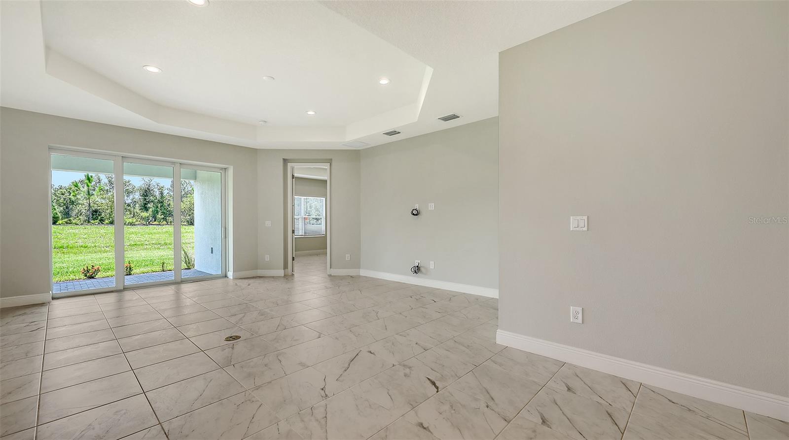 PALM GROVE AT LAKEWOOD RANCH - Residential