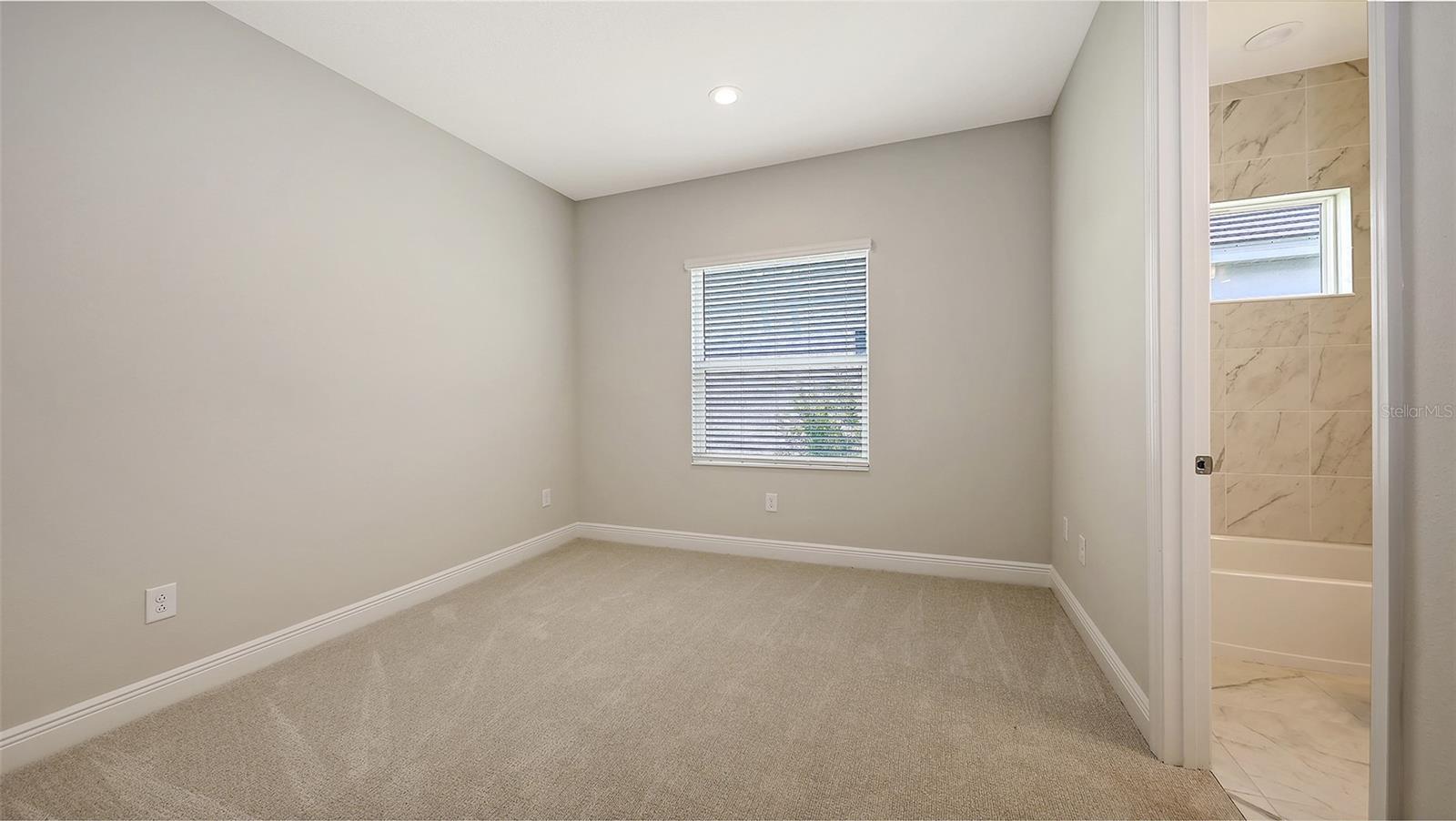 PALM GROVE AT LAKEWOOD RANCH - Residential