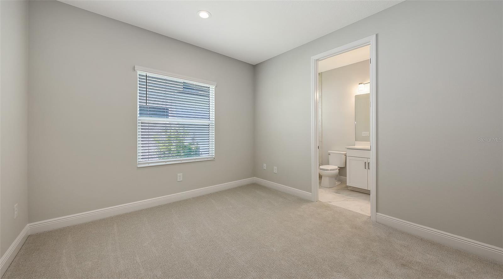 PALM GROVE AT LAKEWOOD RANCH - Residential