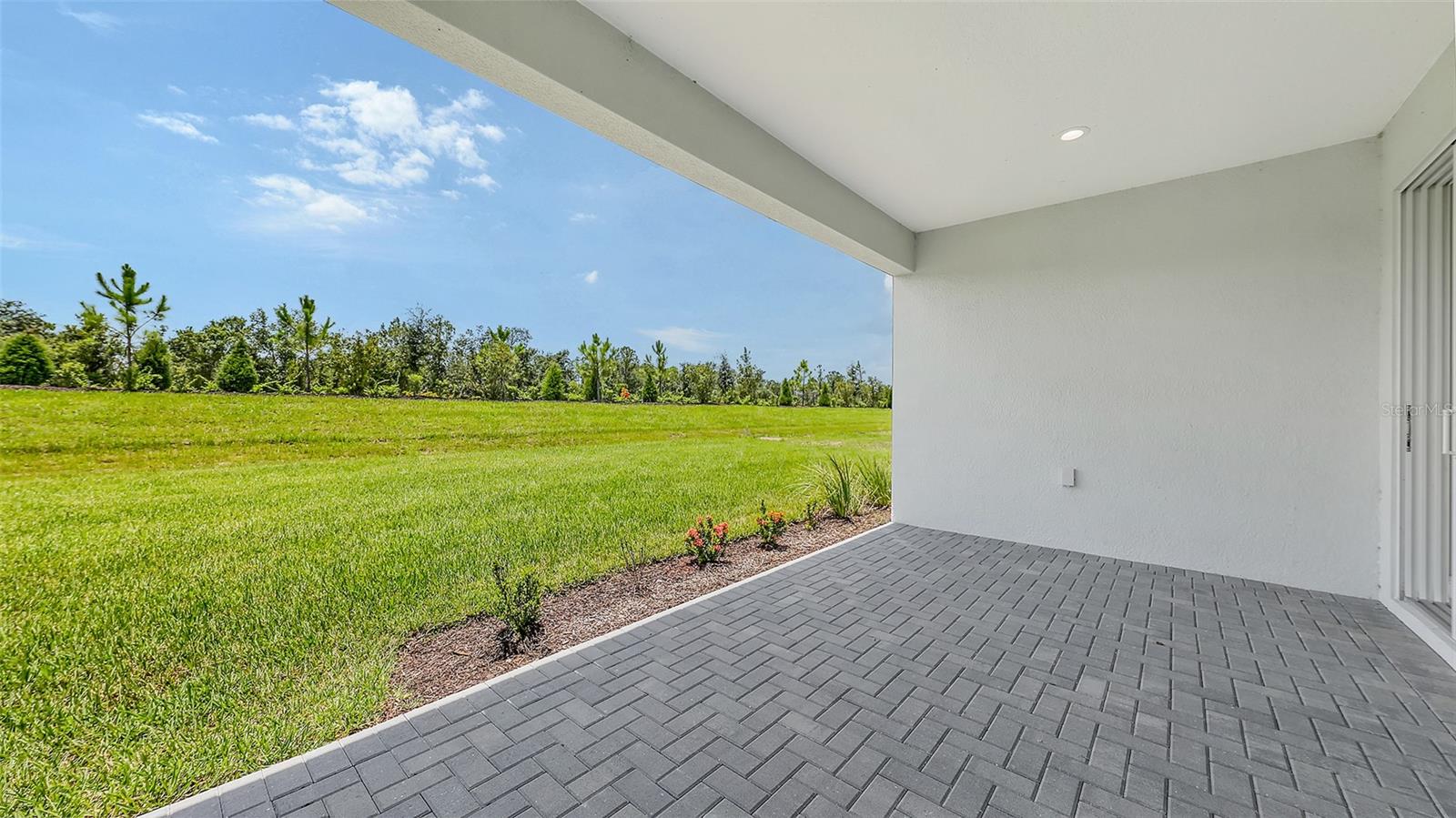 PALM GROVE AT LAKEWOOD RANCH - Residential