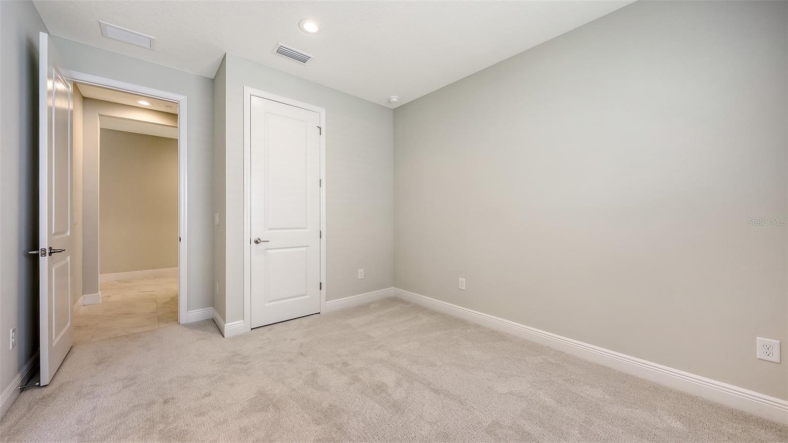 PALM GROVE AT LAKEWOOD RANCH - Residential