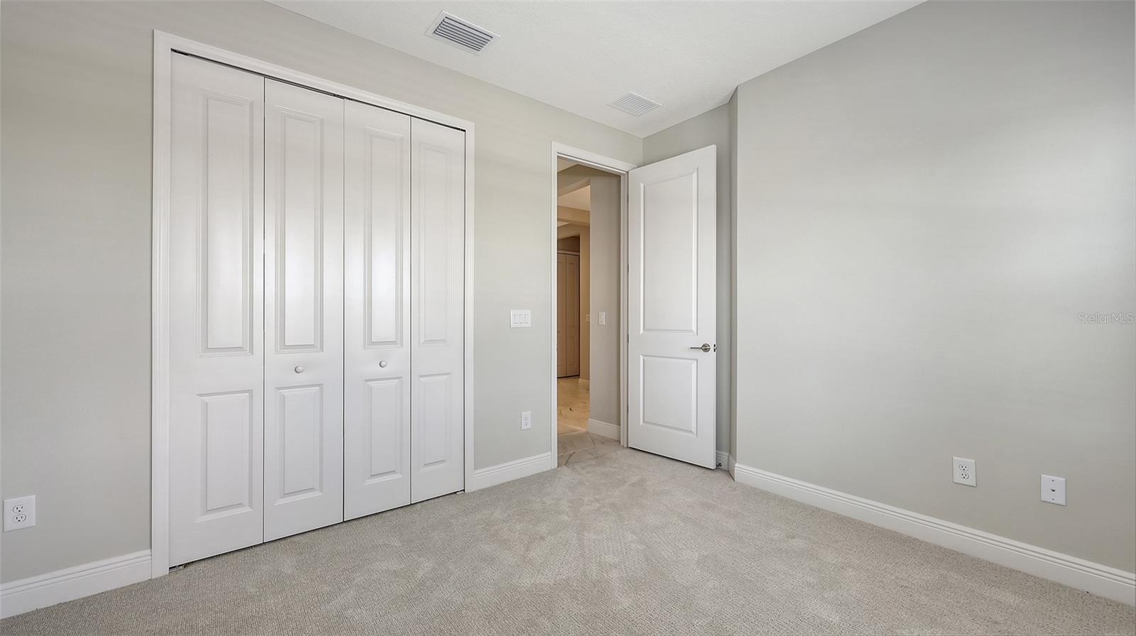 PALM GROVE AT LAKEWOOD RANCH - Residential