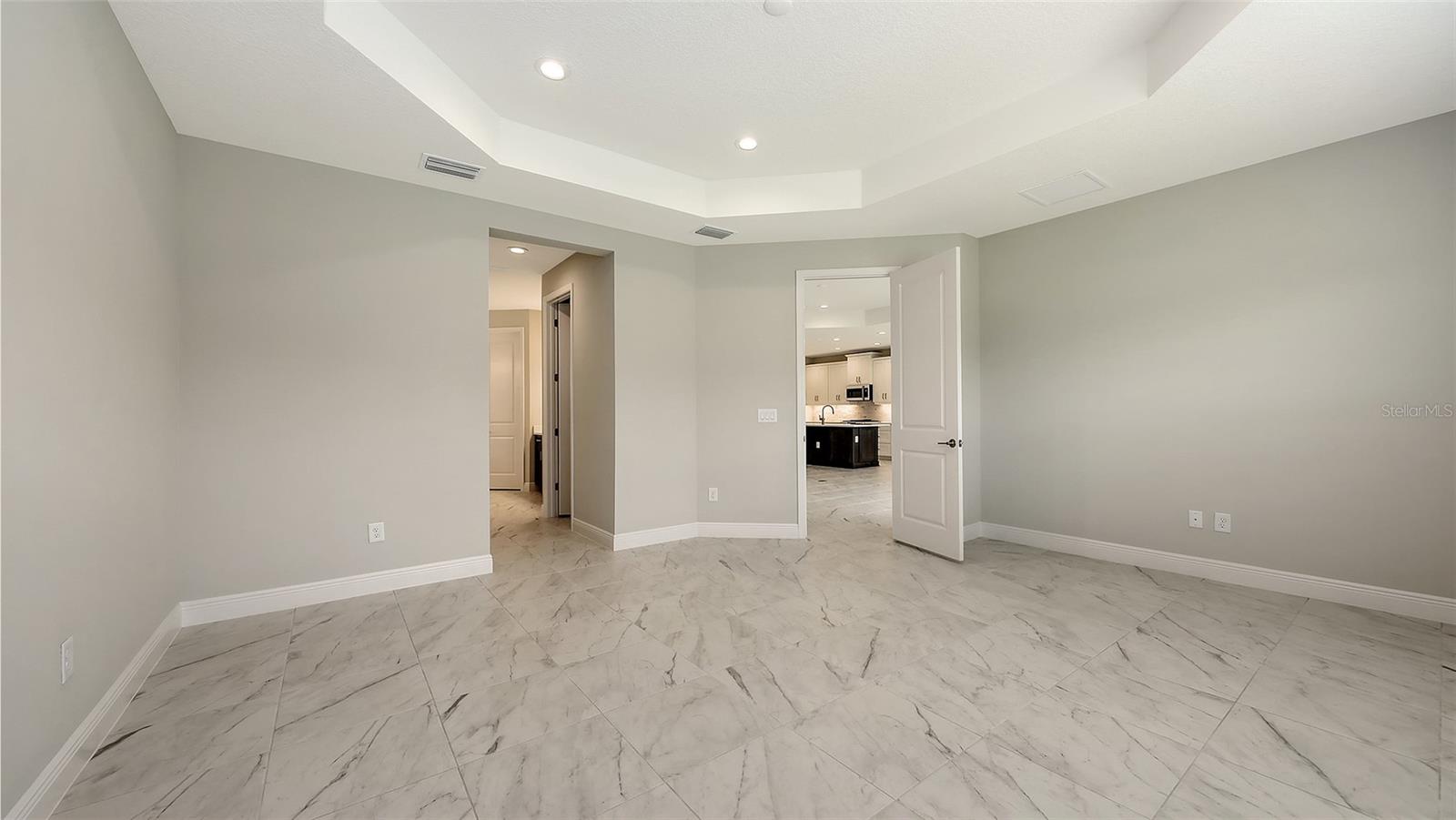 PALM GROVE AT LAKEWOOD RANCH - Residential