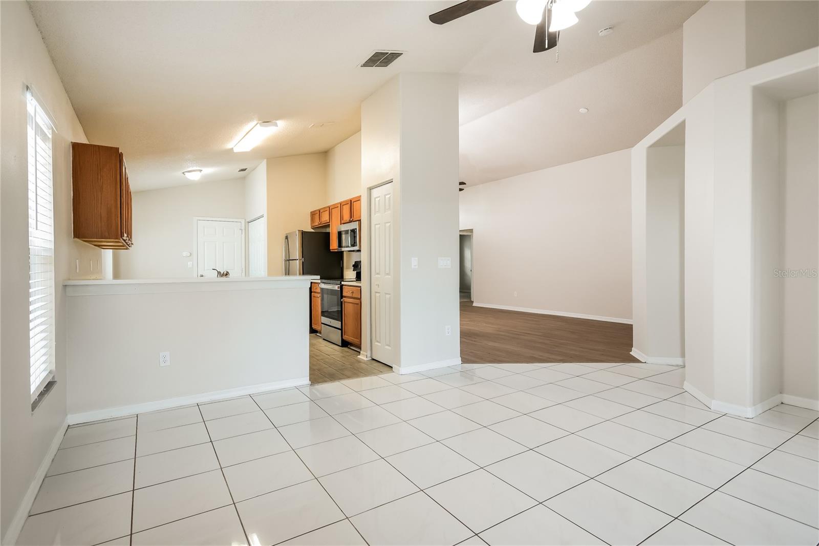 HEMINGWAY PLACE PH 01 REP - Residential Lease