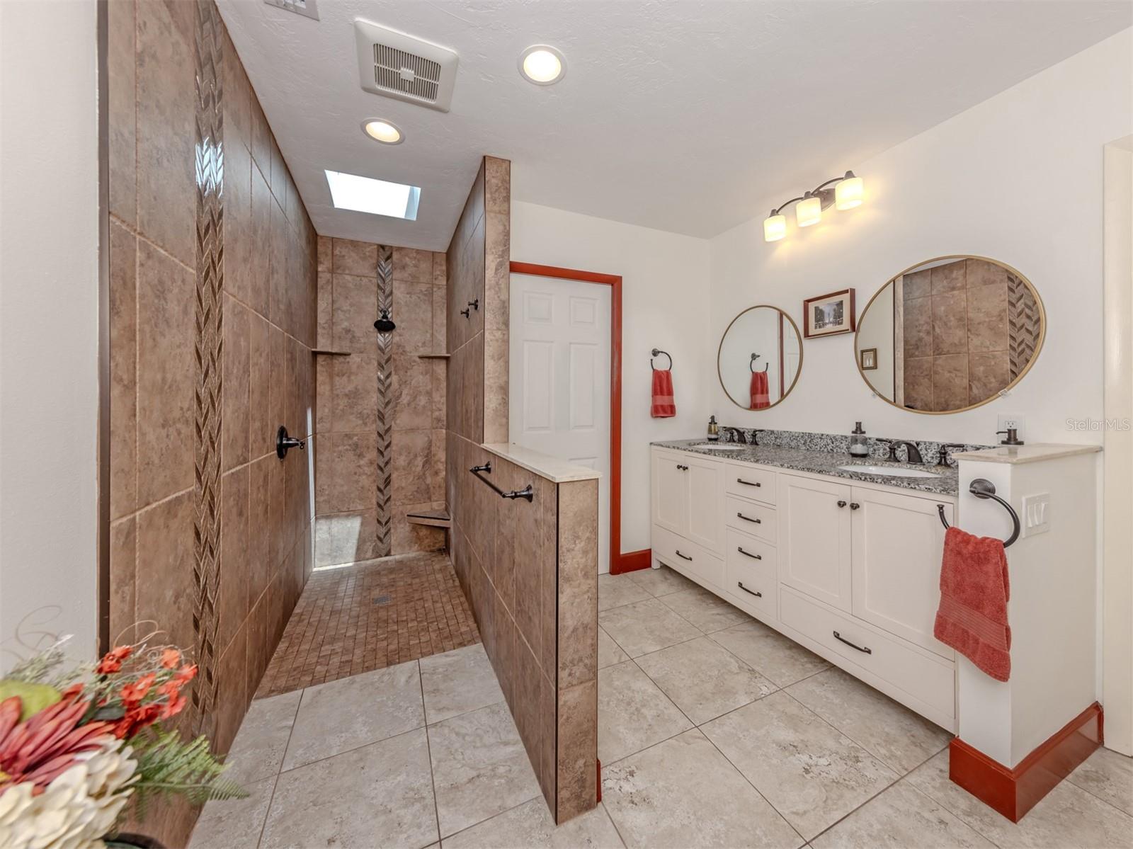 VENICE SOUTH GULF VIEW SEC OF - Residential