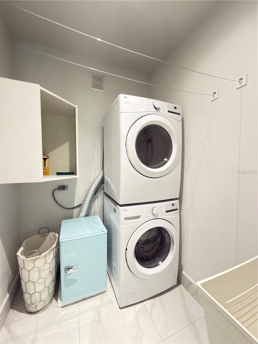 RIVIERA VILLAGE - Residential