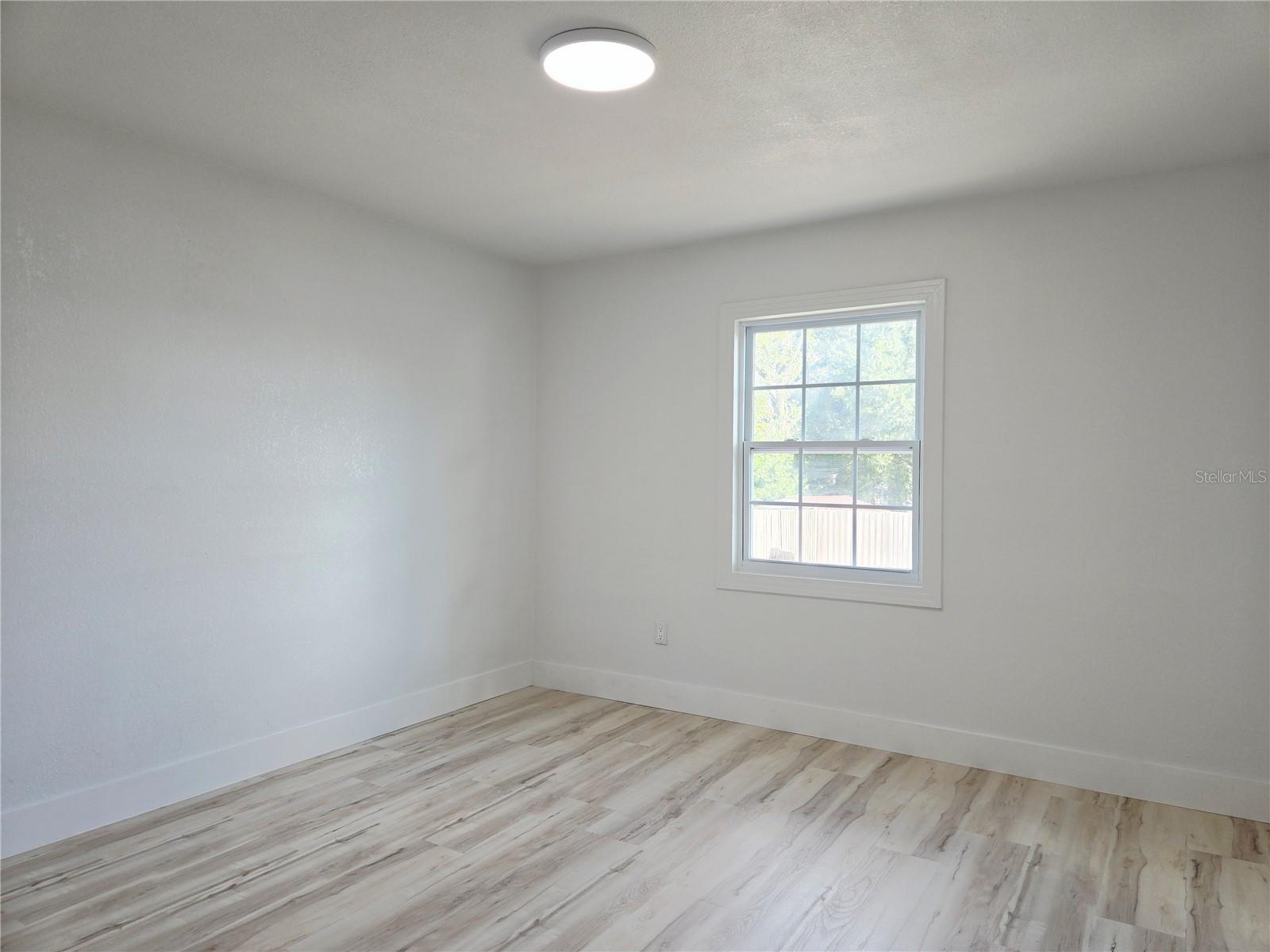 TAMPAS NORTH SIDE COUNTRY CLU - Residential