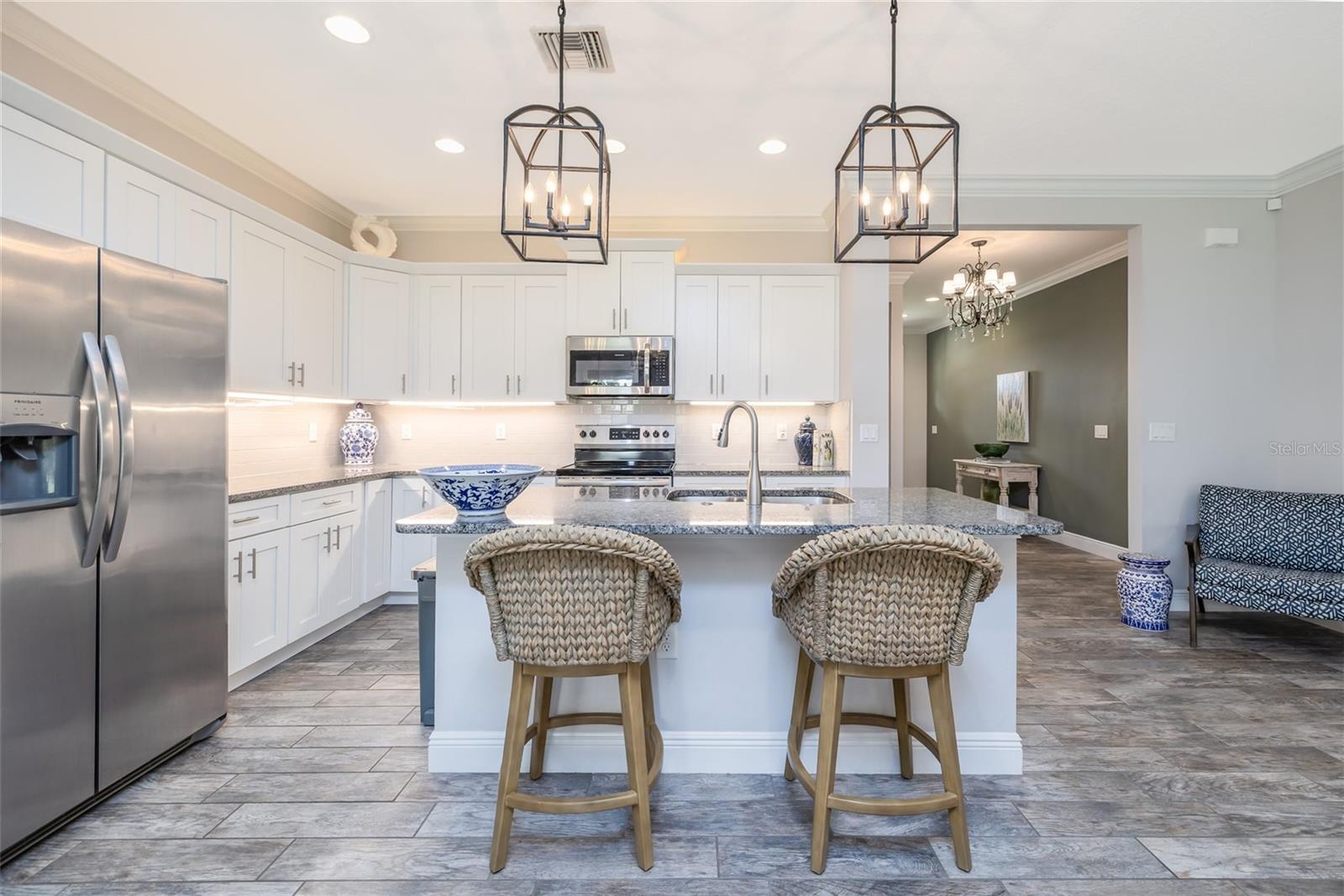 2615 PHEASANT VILLAGE
