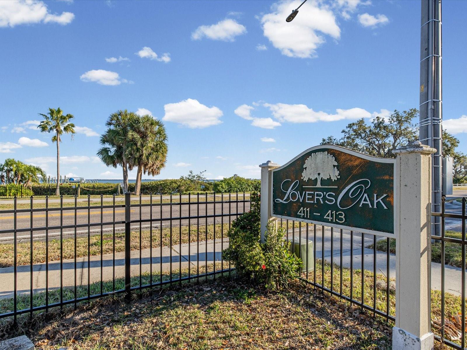 LOVERS OAK CONDO - Residential