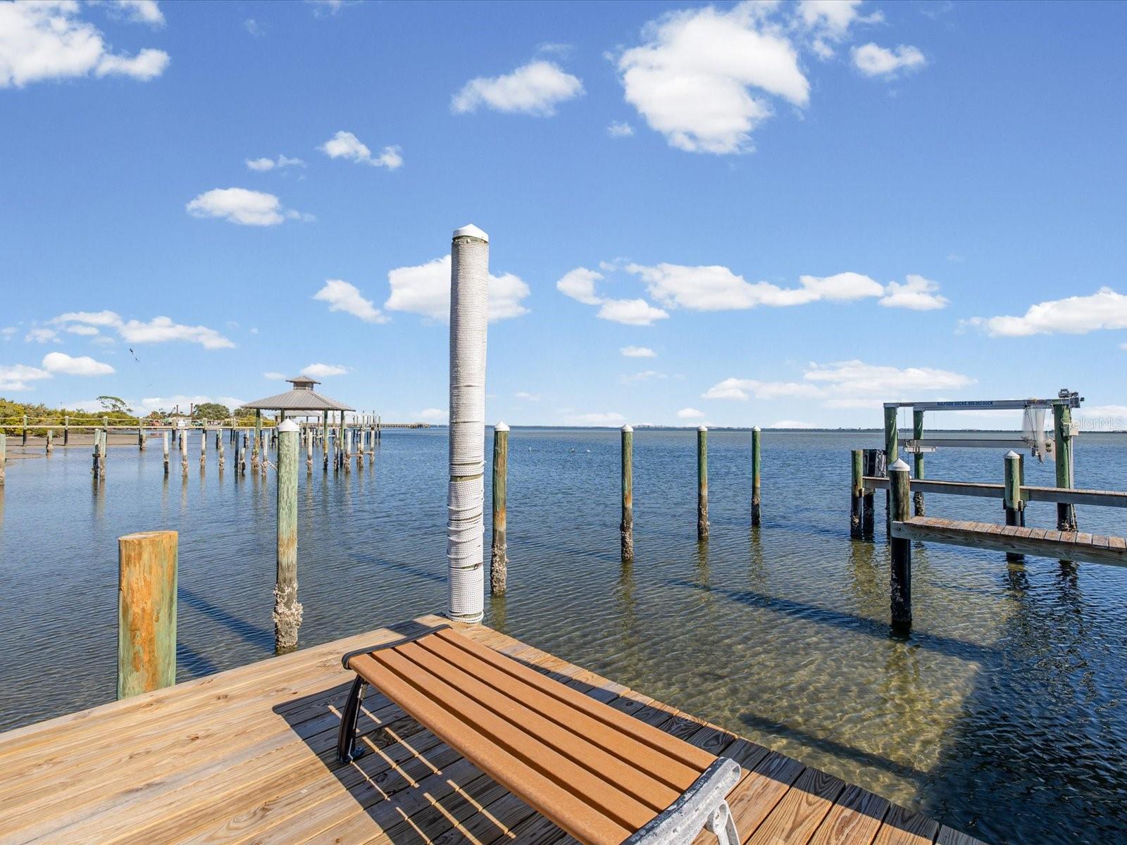 LOVERS OAK CONDO - Residential