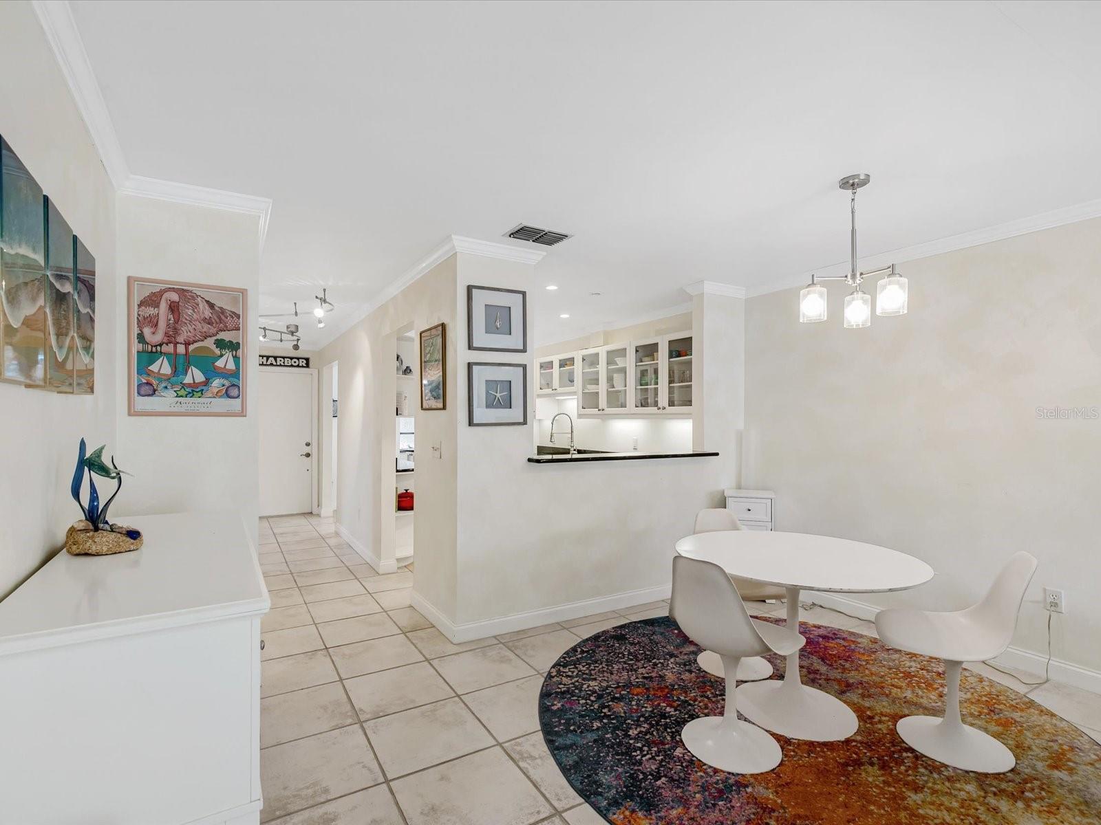 LOVERS OAK CONDO - Residential