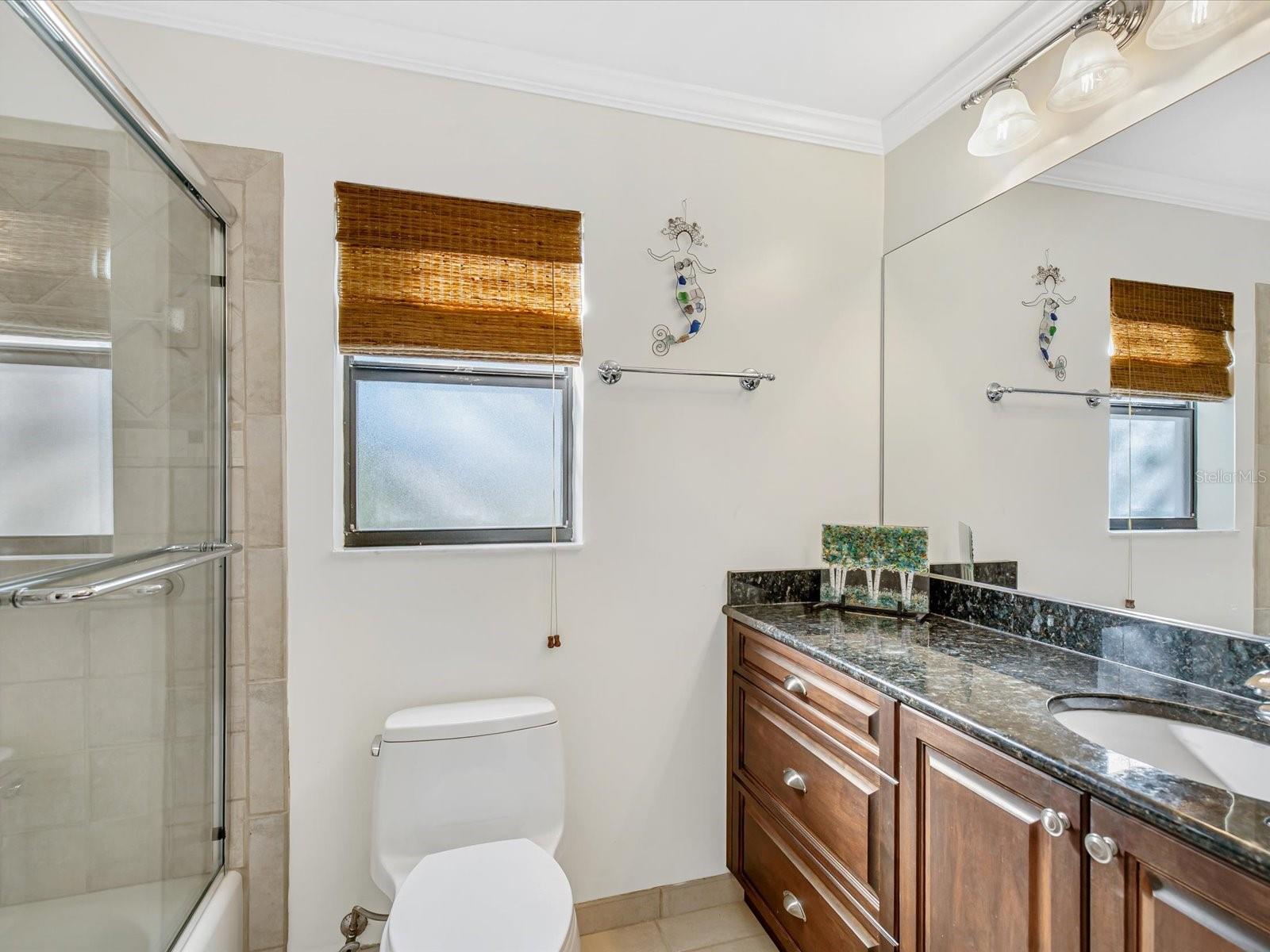 LOVERS OAK CONDO - Residential