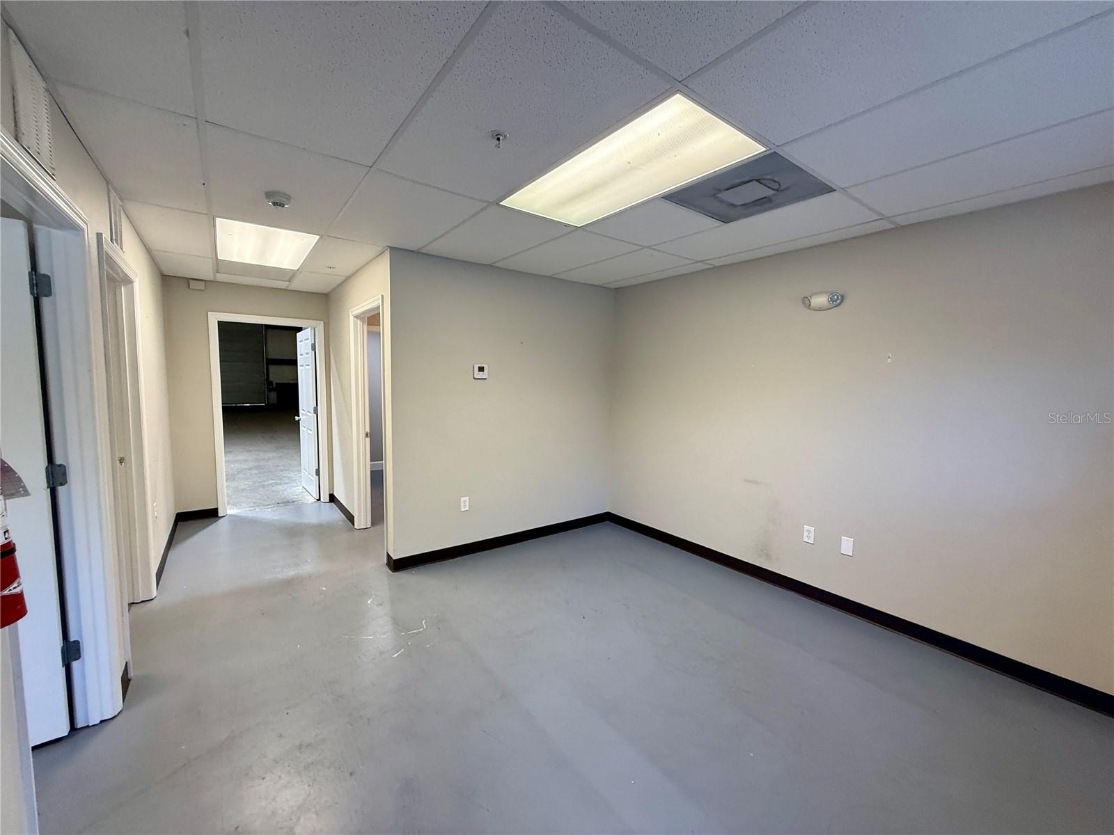 301 COMMERCE CENTER - Commercial Sale