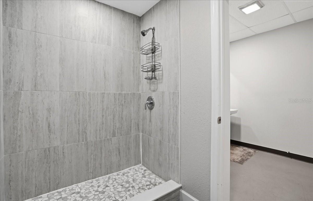 301 COMMERCE CENTER - Commercial Sale