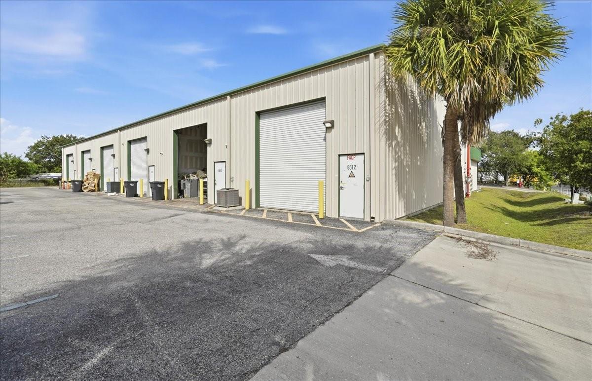 301 COMMERCE CENTER - Commercial Sale