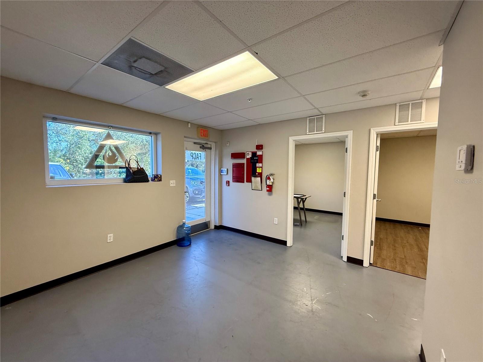 301 COMMERCE CENTER - Commercial Sale