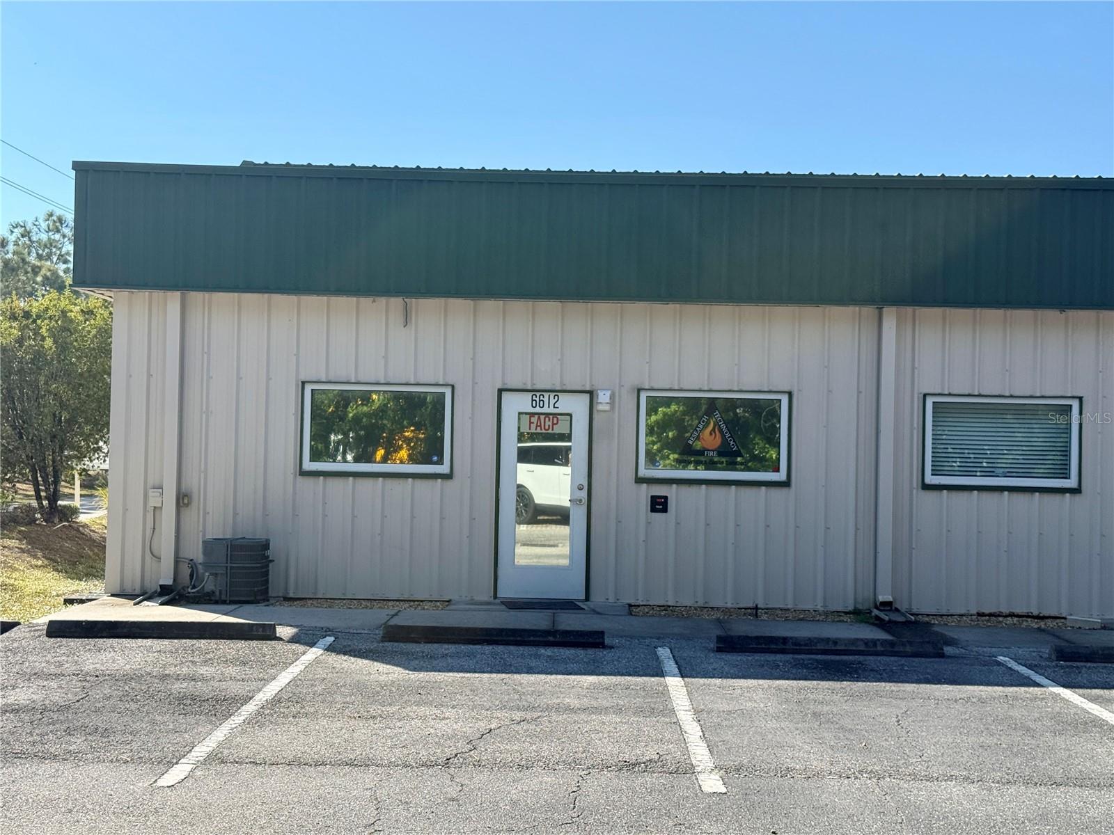 301 COMMERCE CENTER - Commercial Sale
