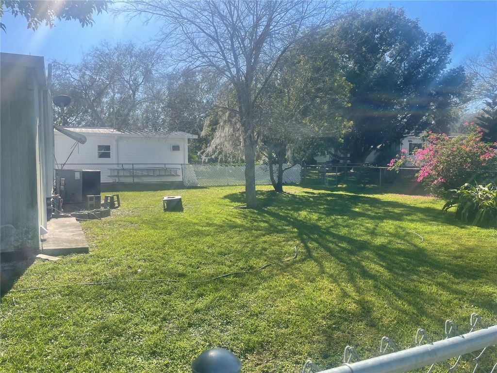 Photo of 1610 Reynolds Rd #87, Lakeland, FL 33801 (MLS # R4910532)