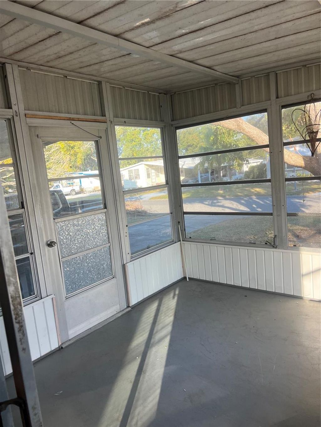 Photo of 1610 Reynolds Rd #87, Lakeland, FL 33801 (MLS # R4910532)