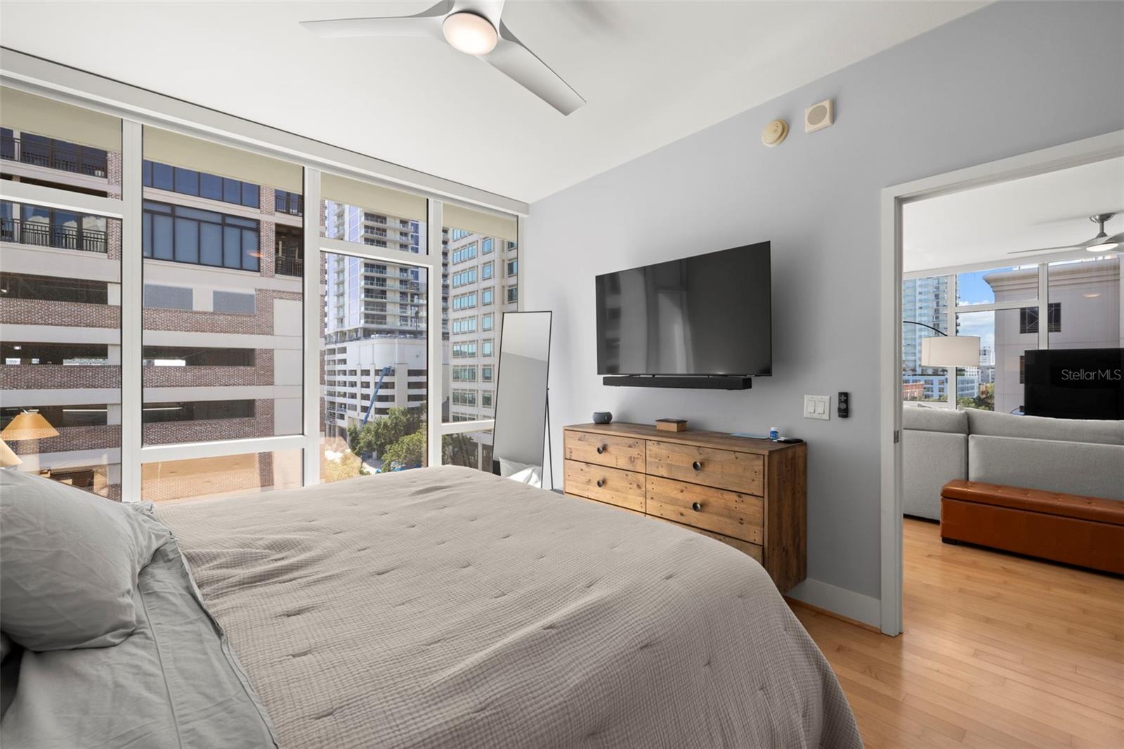 SIGNATURE PLACE CONDO - Residential Lease