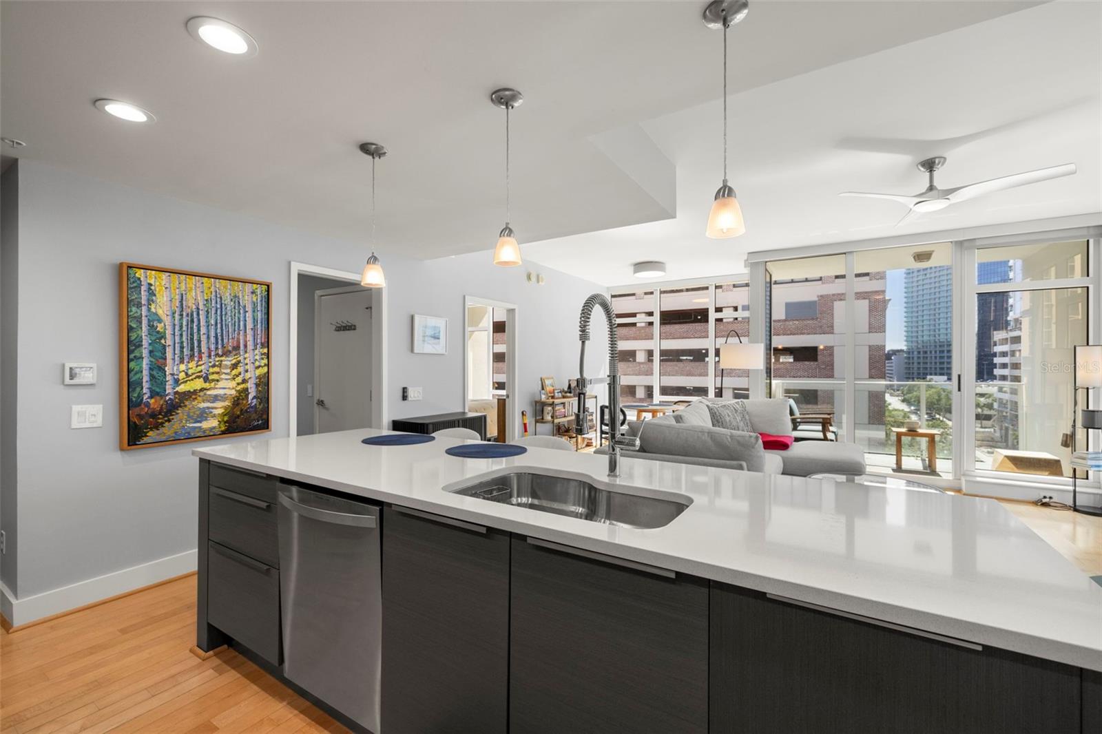 SIGNATURE PLACE CONDO - Residential Lease