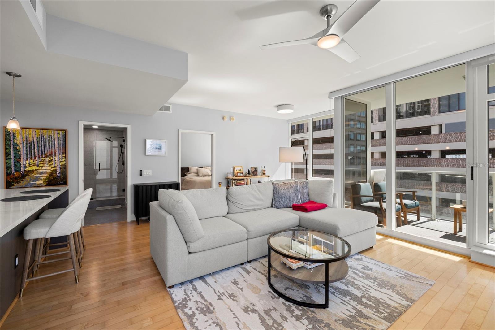 SIGNATURE PLACE CONDO - Residential Lease