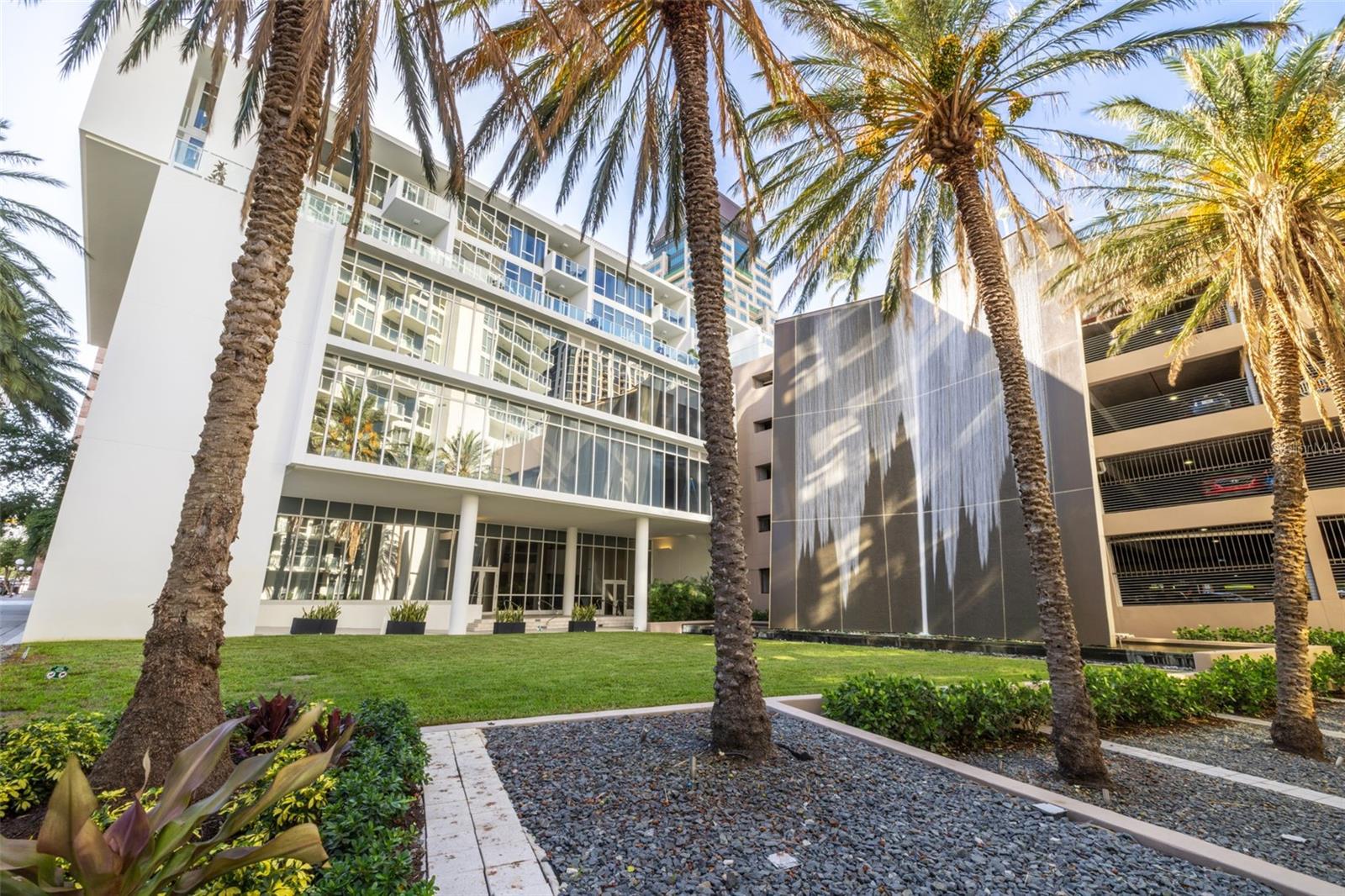 SIGNATURE PLACE CONDO - Residential Lease