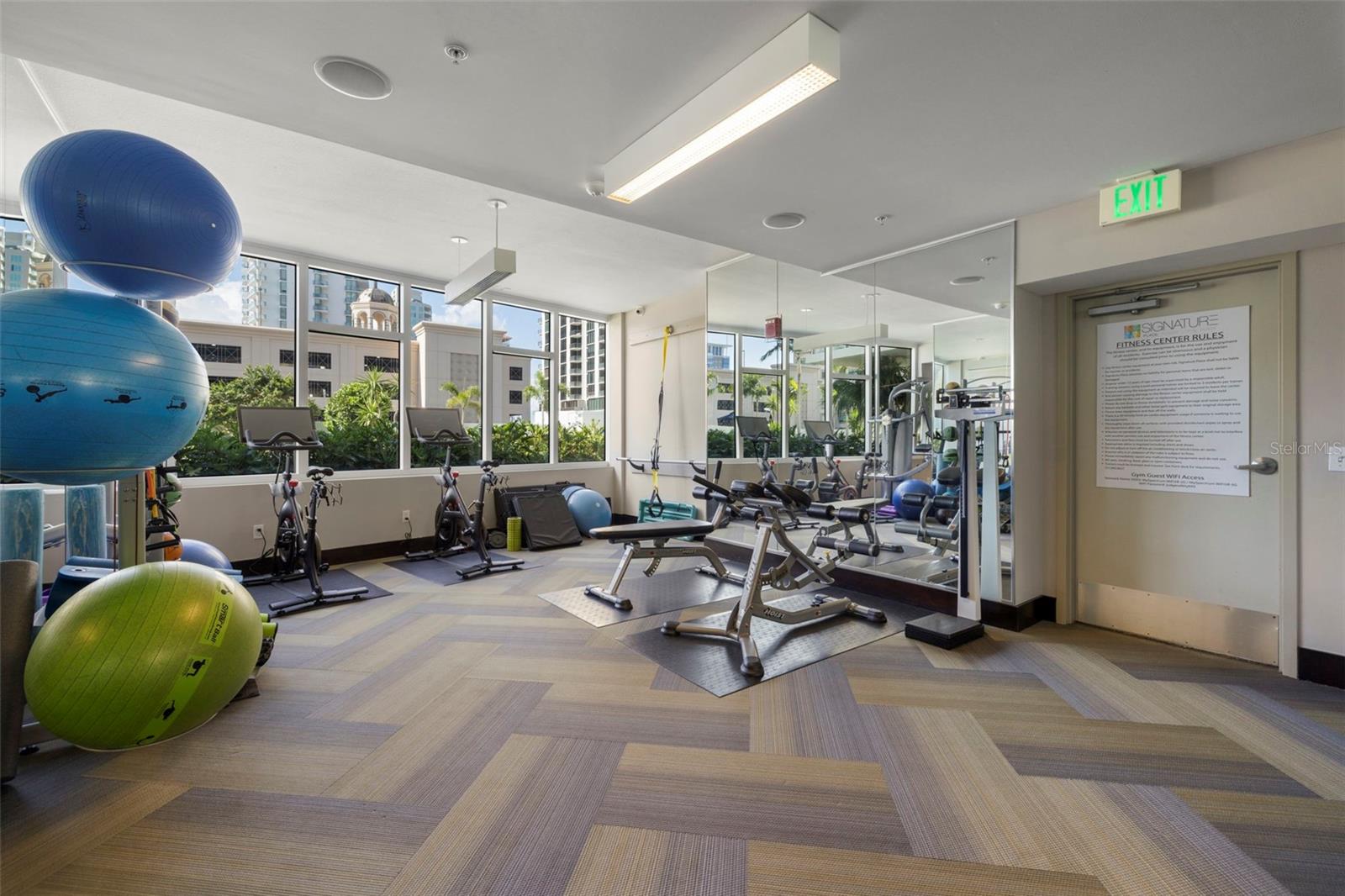 SIGNATURE PLACE CONDO - Residential Lease