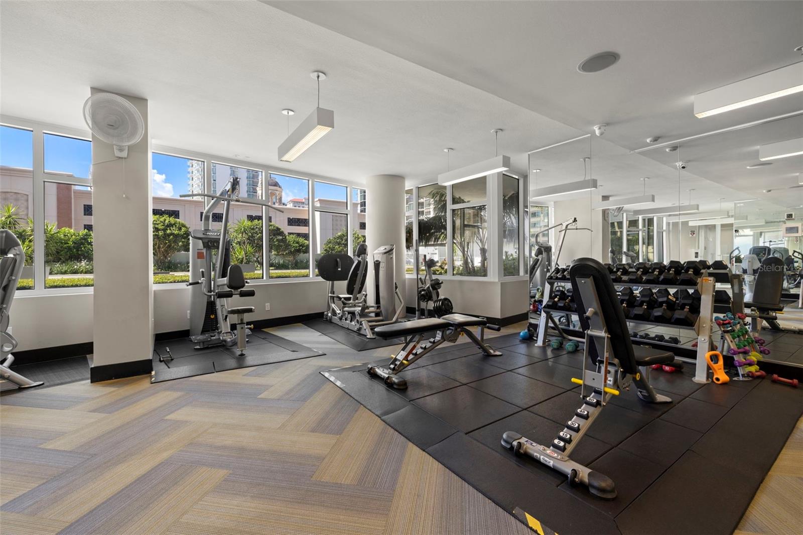 SIGNATURE PLACE CONDO - Residential Lease