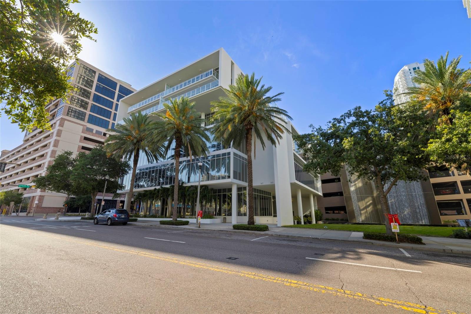 SIGNATURE PLACE CONDO - Residential Lease