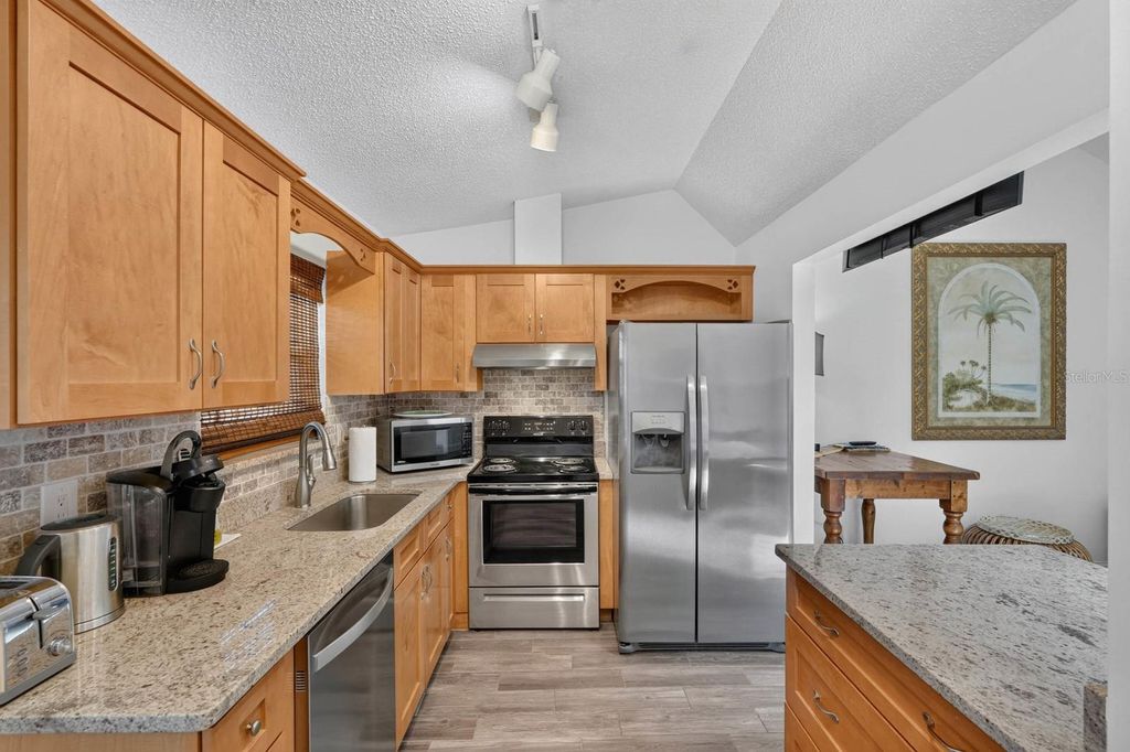 Photo of 5 Arbor Lake Park, Ormond Beach, FL 32174 (MLS # V4950379)