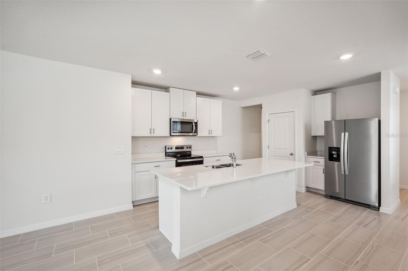 113 WHITELAND BEND