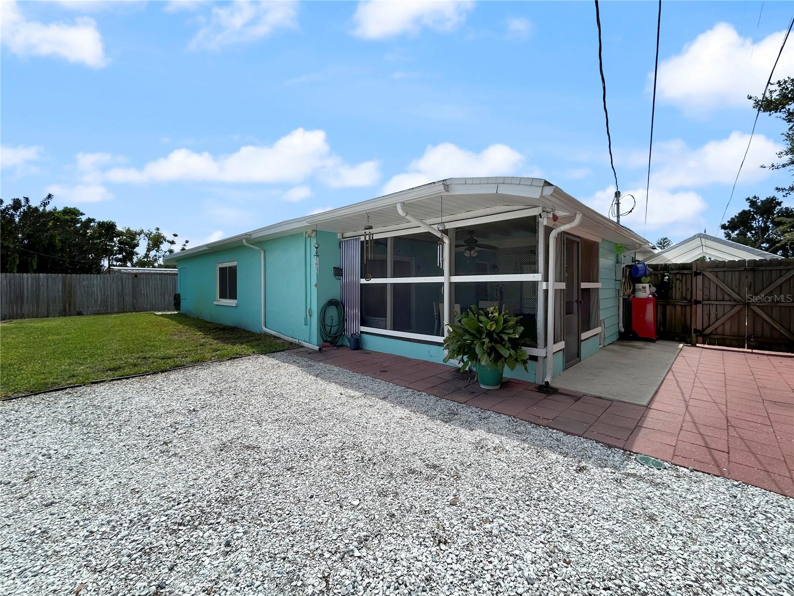 BAYSHORE GARDENS - Residential