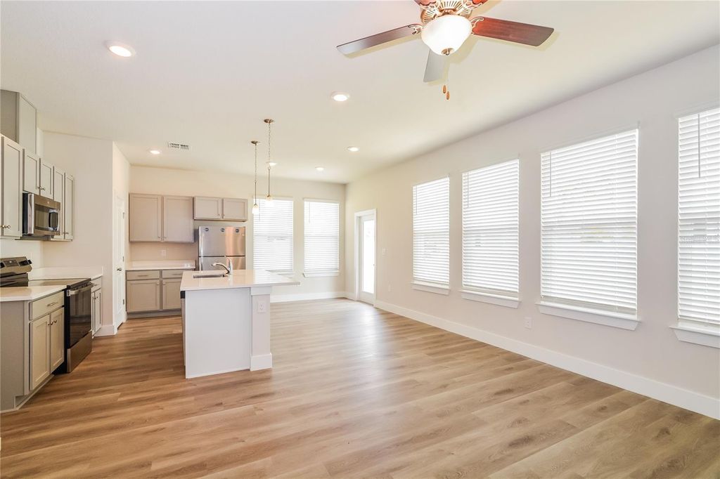 Photo of 332 Whiteheart Drive, Deland, FL 32724 (MLS # O6363612)